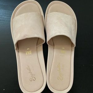 Seychelles So Zen Sandal